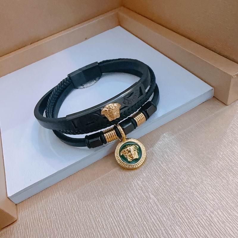 Versace bracelet 06lyx101